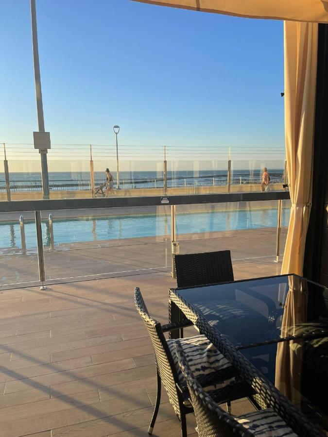 Apartamento Con Piscina En El Paseo Cruz Del Mar Chipiona Exterior photo